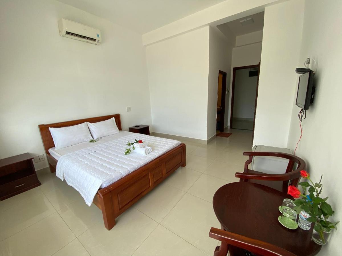 Con Dao Guesthouse Chi Khu Co Ong Exterior foto