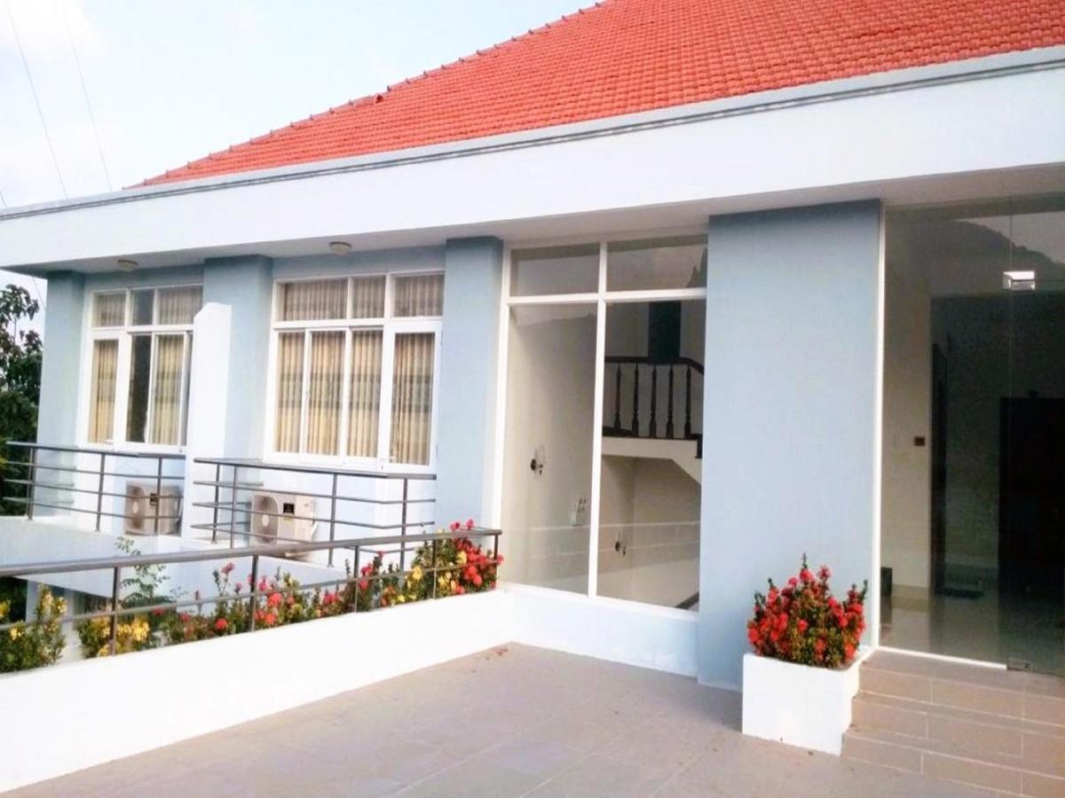 Con Dao Guesthouse Chi Khu Co Ong Exterior foto
